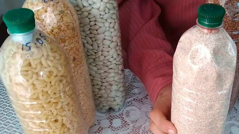 Як можна тривалий час зберігати крупи, щоб там не завелись жуки. Господині на замітку