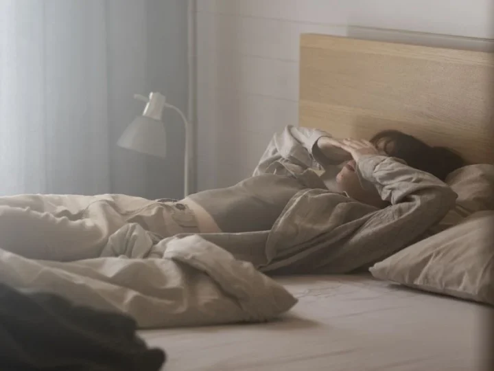 Уві сні ви хочете закричати або поворухнутися, але не можете: що це означає