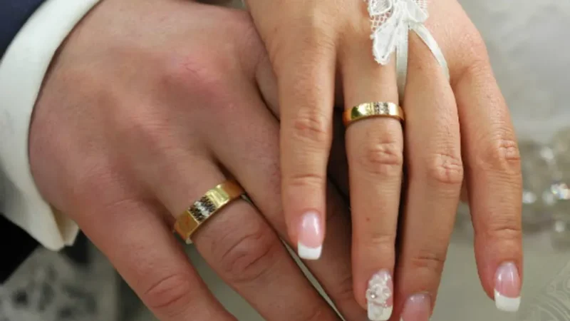 В чому сами сила весільної обручки, та чому її обов’язково потрібно носити