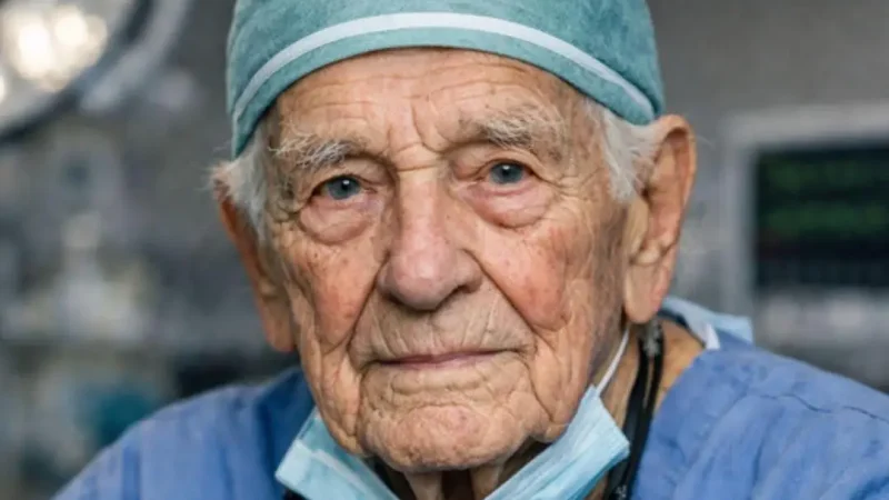 Хірург 96 років: один продукт, який я їм щодня для енергії й раджу всім після 50