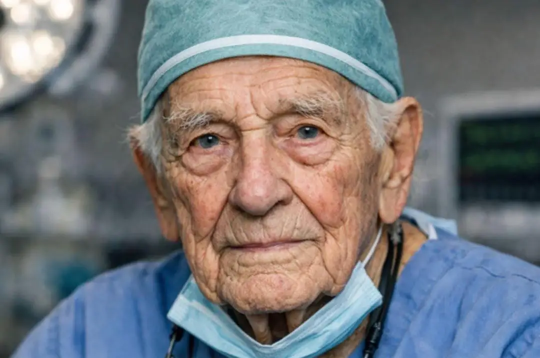 Хірург 96 років: один продукт, який я їм щодня для енергії й раджу всім після 50