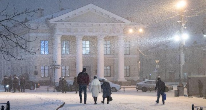 Вдарить мороз до -19. В Україну йде різке похолодання: де буде найхолодніше