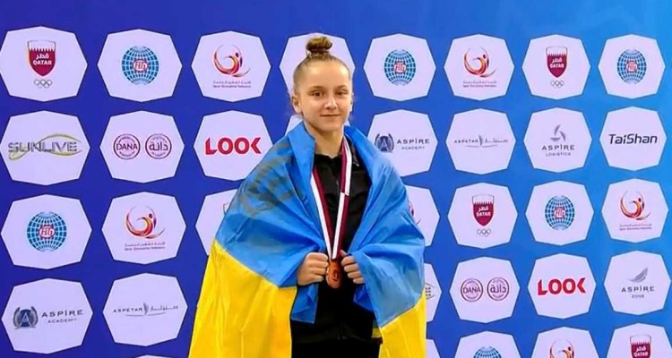 15-річна українська гімнастка відмовилася стояти на одному п’єдесталі з представницями Росії