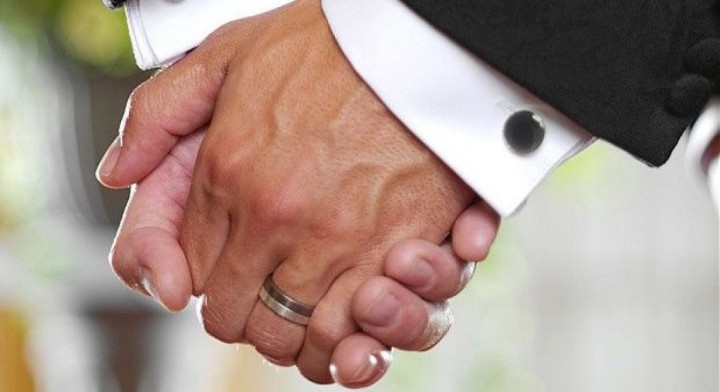 Петиція про легалізацію одностатевих шлюбів набрала необхідні для розгляду Зеленським голоси