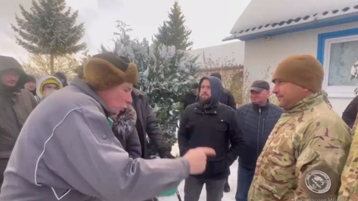 «Окупанти, чому не на передовій»: священники МП кидалися на військових на Хмельниччині (відео)