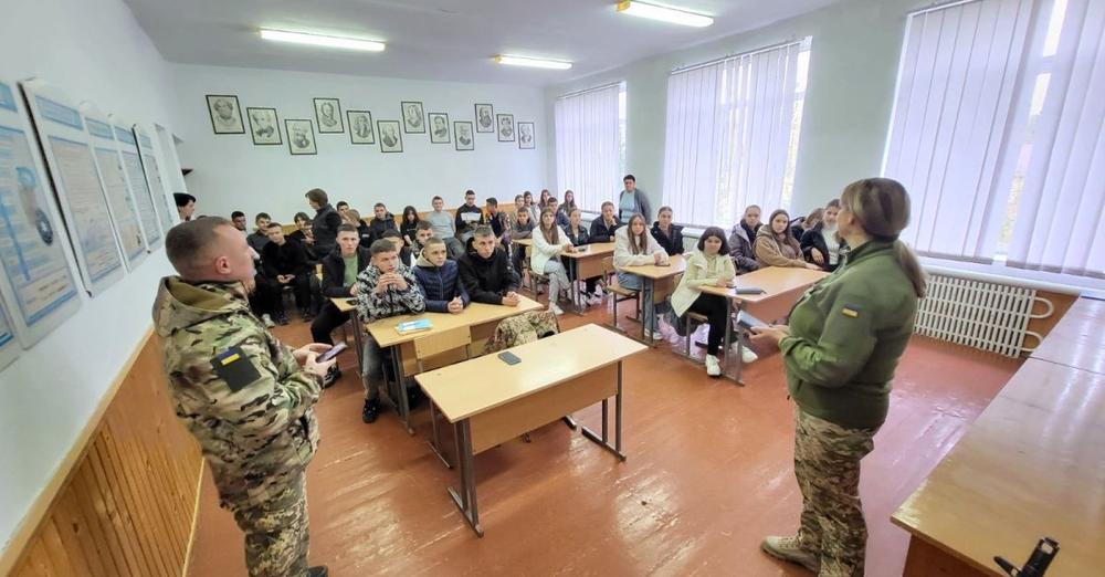 На Львівщині працівники ТЦК почали відвідувати школи: яка мета