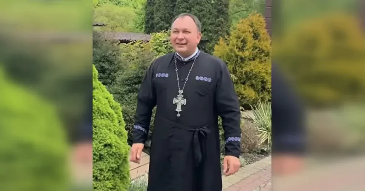 Чи обов’язково цілу ніч сидіти біля покійника: священник Філюк відповів