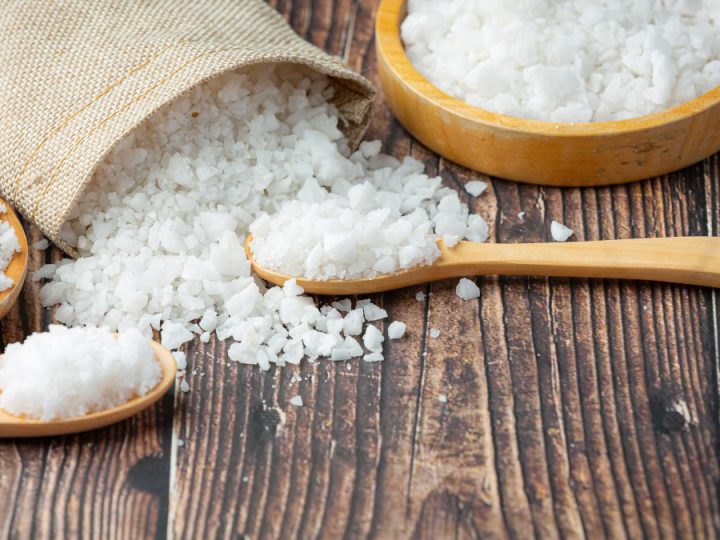 10 речей, які не можна давати в борг: прикмети, логіка та здоровий глузд