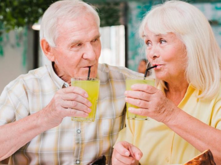 12 звичок у старості, які дратують усіх, але ніхто не наважується сказати про це прямо