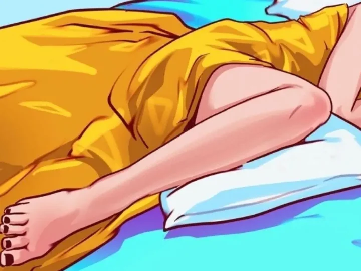 Чому багатьом легше заснути, якщо висунути одну ногу з-під ковдри