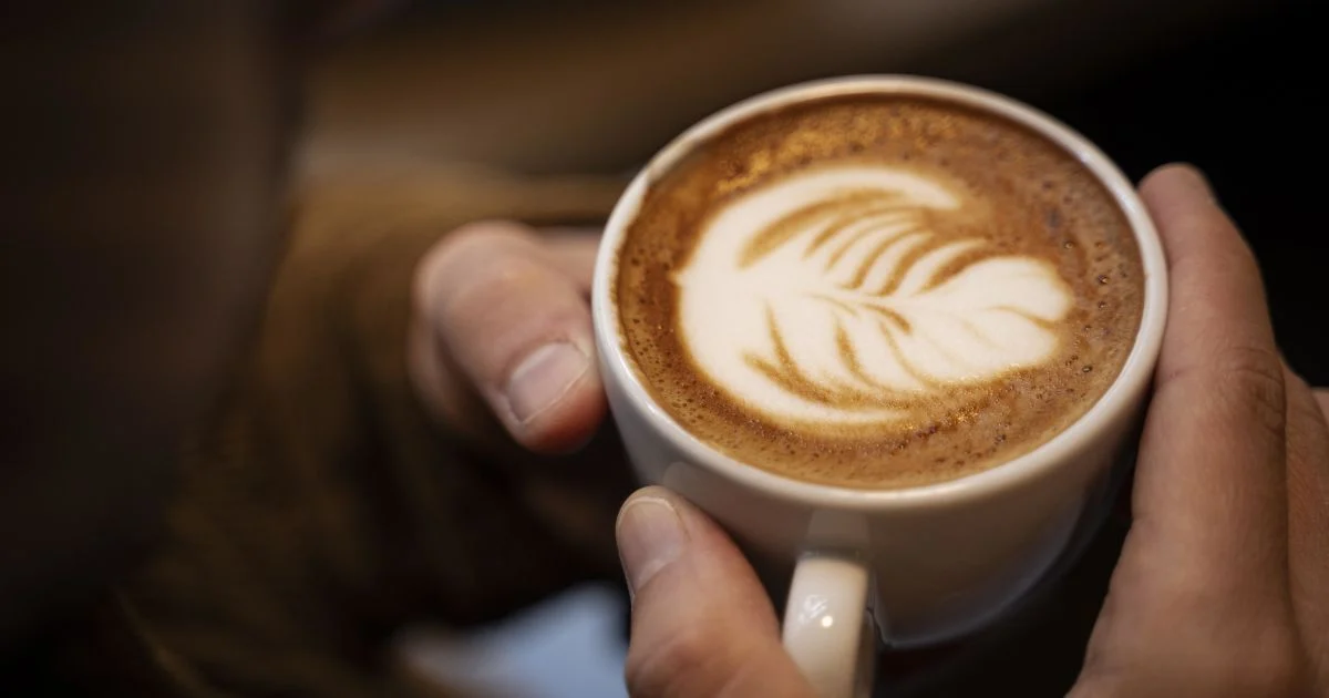 Скільки кави треба пити щодня, щоб зменшити ризик серцево-судинних хвороб