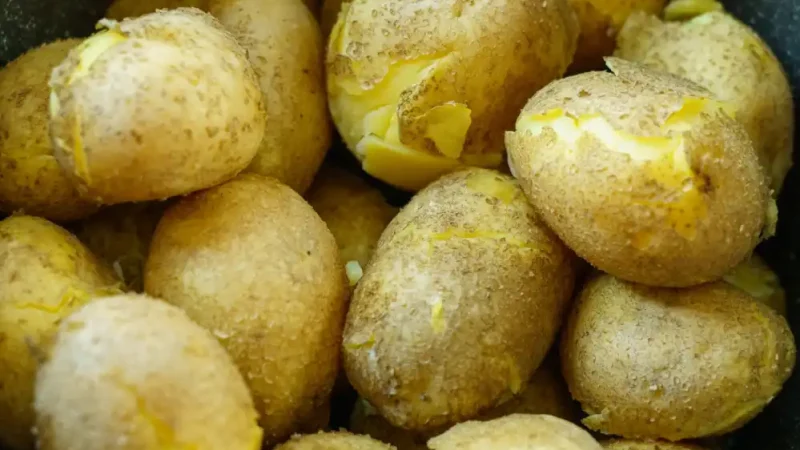 Варена шкірка картоплі може вирішити одну з найсерйозніших проблем