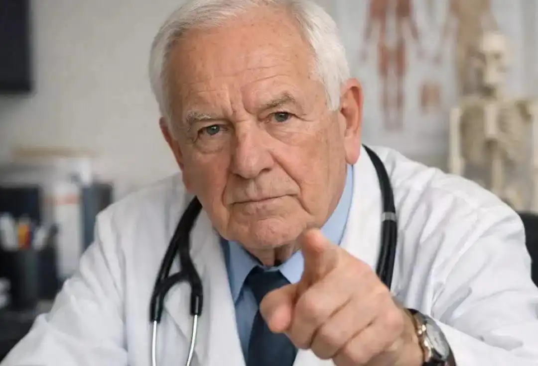 Щоб легше ходити — почніть зі сніданку: як підтримати силу ніг після 50